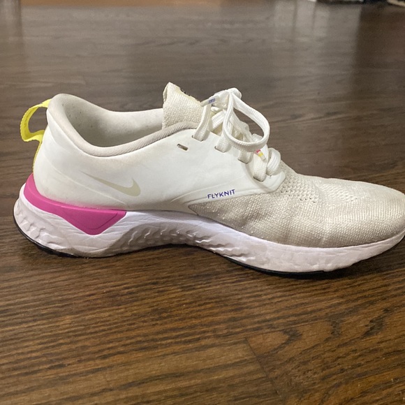 Nike Women's Sz 8 Odyssey React Flyknit 2 JDI Shoe - Picture 7 of 7